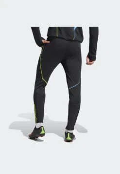 ADIDAS PERFORMANCE Arsenal London Trainings PantSquadraBlack Uomo Pantaloni Sportivi E Joggers AD542E36F-Q11 10 ADIDAS PERFORMANCE Arsenal London Trainings PantSquadraBlack Uomo Pantaloni Sportivi E Joggers AD542E36F-Q11 -Negozio Di Abbigliamento Zalando 00b428bf49a2444f97594abdc5ac73fe