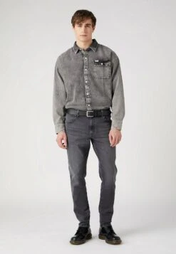 Wrangler Slim - Cintura - Black