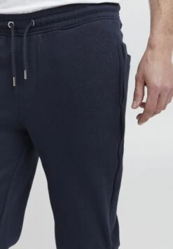 Solid Sdlenz Sweatpant PaPantaloni SportiviInsignia Blue Uomo Pantaloni Sportivi E Joggers SO422E03P-K11 12 Solid Sdlenz Sweatpant PaPantaloni SportiviInsignia Blue Uomo Pantaloni Sportivi E Joggers SO422E03P-K11 -Negozio Di Abbigliamento Zalando 07d6163fb9274a36a6a1cf0279a0c732
