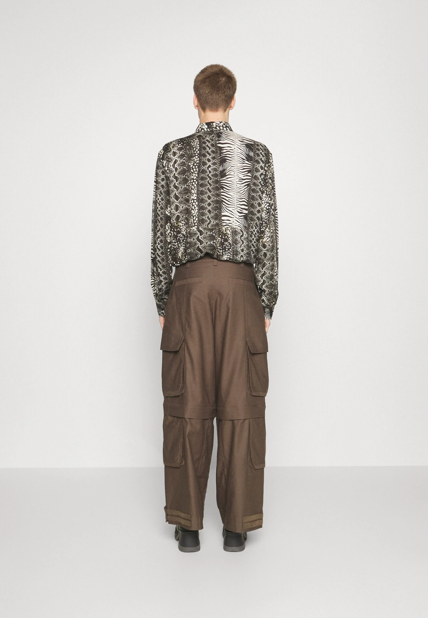 JUST CAVALLI CamicieCamiciaBlack Uomo Camicie JU622D07R-Q11 5 JUST CAVALLI CamicieCamiciaBlack Uomo Camicie JU622D07R-Q11 - immagine 3