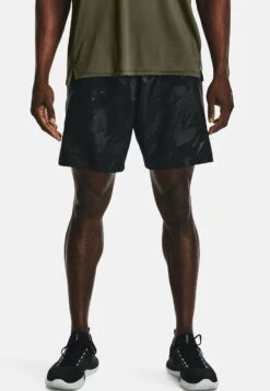 Under Armour EmbossPantaloncini SportiviBlack Uomo Bermuda UN242E0S0-Q12