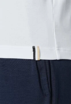 Boss MotionMaglia Del PigiamaWhite Uomo Per La Notte BB182N03E-A11 11 Boss MotionMaglia Del PigiamaWhite Uomo Per La Notte BB182N03E-A11 -Negozio Di Abbigliamento Zalando 13df5a18bf9247739c95895ccbb258ee