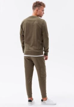 SetTutaOlive Green Uomo Pantaloni Sportivi E Joggers OM422S054-N11 10 SetTutaOlive Green Uomo Pantaloni Sportivi E Joggers OM422S054-N11 -Negozio Di Abbigliamento Zalando 14b7837e588d46f381c0069d9e31dc25