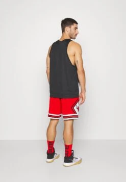 Mitchell & Ness Nba Chicago Bulls Swingman ShortPantaloncini SportiviRed Uomo Bermuda MN842E00K-G12 -Negozio Di Abbigliamento Zalando 19912984894d4fe881266a7bfb689bb3