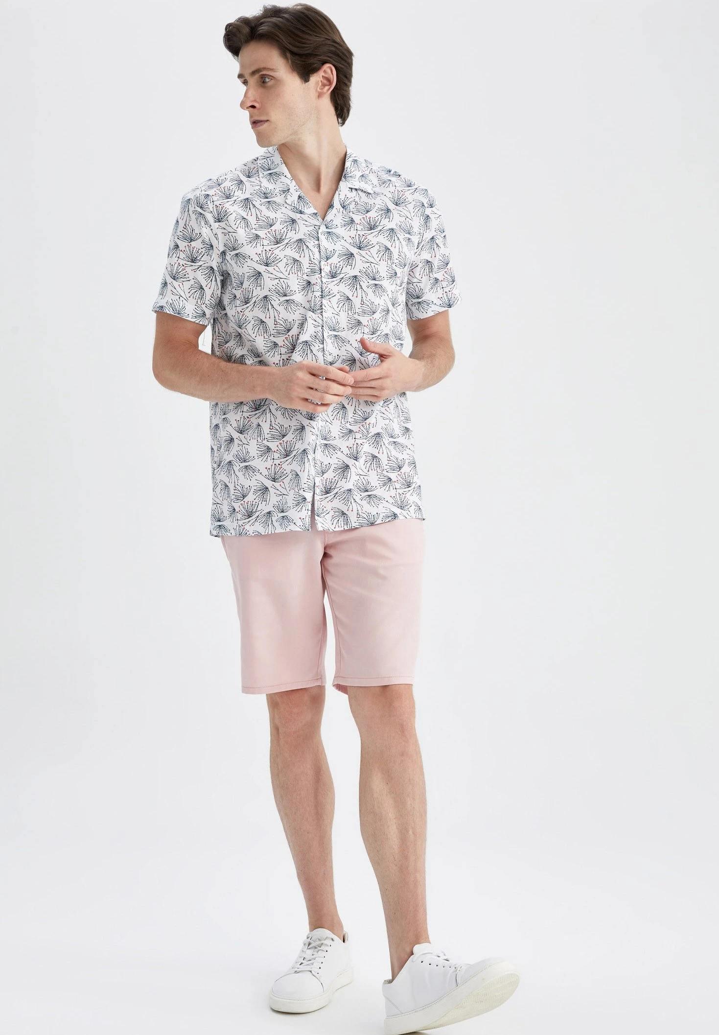 DeFacto Regular FitShortsPink Uomo Bermuda DEZ22F07U-J11 4 DeFacto Regular FitShortsPink Uomo Bermuda DEZ22F07U-J11 - immagine 2