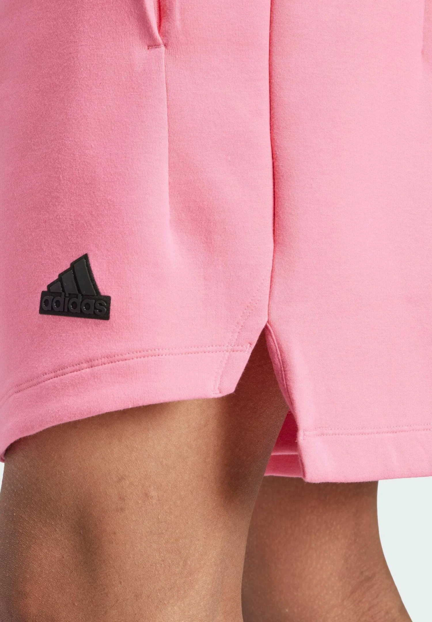 Adidas Sportswear Z N E PremiumPantaloni SportiviPink Fusion Uomo Bermuda ADQ22F00K-J11 5 Adidas Sportswear Z N E PremiumPantaloni SportiviPink Fusion Uomo Bermuda ADQ22F00K-J11 - immagine 3