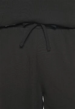 Puma RipndipPantaloni SportiviBlack Uomo Pantaloni Sportivi E Joggers PU122E0DA-Q11 17 Puma RipndipPantaloni SportiviBlack Uomo Pantaloni Sportivi E Joggers PU122E0DA-Q11 -Negozio Di Abbigliamento Zalando 1e15416a54404eb18ae0ef2bb58f145a