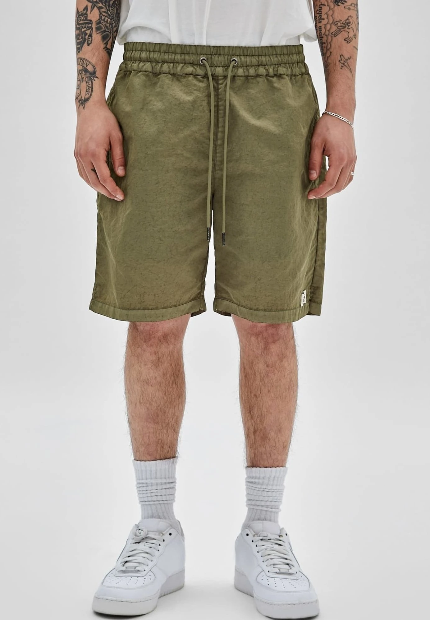 Guess Pantaloni SportiviGroen Uomo Pantaloni Sportivi E Joggers GU122F04N-M11 3 Guess Pantaloni SportiviGroen Uomo Pantaloni Sportivi E Joggers GU122F04N-M11