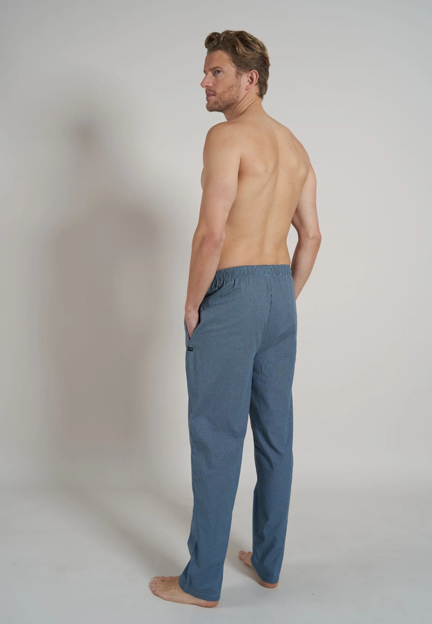 Tom Tailor Pantaloni Del PigiamaBlau Mittel Karo Uomo Per La Notte TO282L02F-K11 4 Tom Tailor Pantaloni Del PigiamaBlau Mittel Karo Uomo Per La Notte TO282L02F-K11 - immagine 2