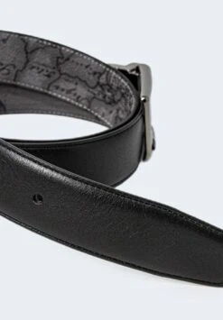 ALVIERO MARTINI Reversible CinturaBlack Uomo Cinture ALX52D003-Q11 10 ALVIERO MARTINI Reversible CinturaBlack Uomo Cinture ALX52D003-Q11 -Negozio Di Abbigliamento Zalando 215ada25c81046269b787bd210eddf76