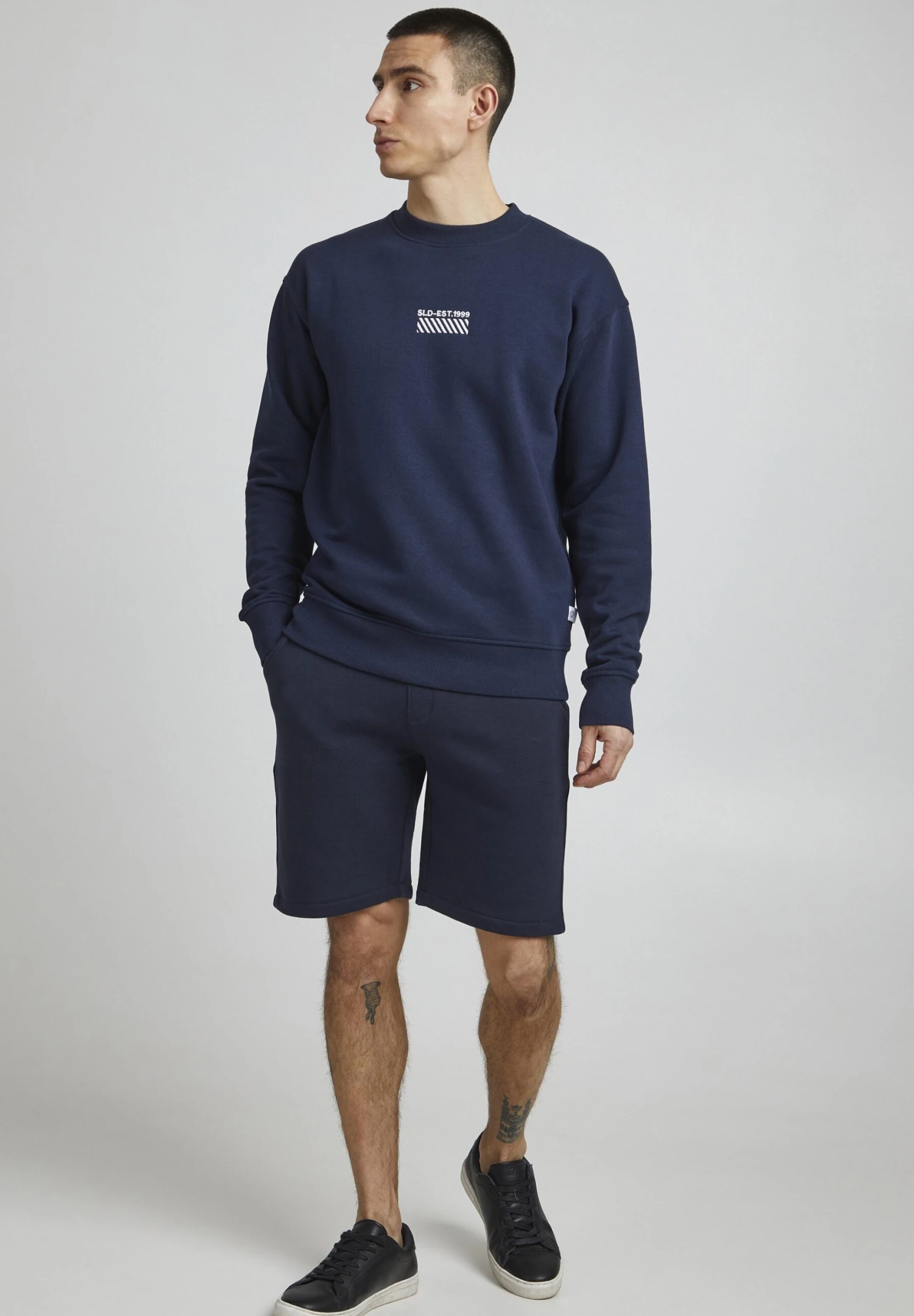 Solid SdrurikPantaloni SportiviInsignia Blue Uomo Bermuda SO422F06B-K11 4 Solid SdrurikPantaloni SportiviInsignia Blue Uomo Bermuda SO422F06B-K11 - immagine 2