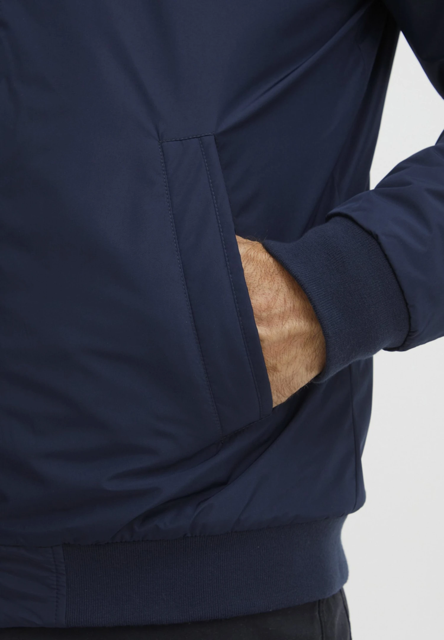 FqlaugeGiacca SportivaNavy Blazer Uomo Pantaloni Sportivi E Joggers FQ122T00N-K11 8 FqlaugeGiacca SportivaNavy Blazer Uomo Pantaloni Sportivi E Joggers FQ122T00N-K11 - immagine 6