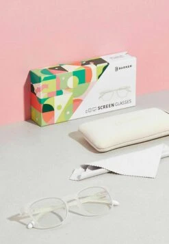 DalstonOcchiali Anti Luce BluCoconut Milk Uomo Occhiali Per Luce Blu BQH54K002-A11 -Negozio Di Abbigliamento Zalando 2b63f8acb0e84ec29d6aeb9842502eaf