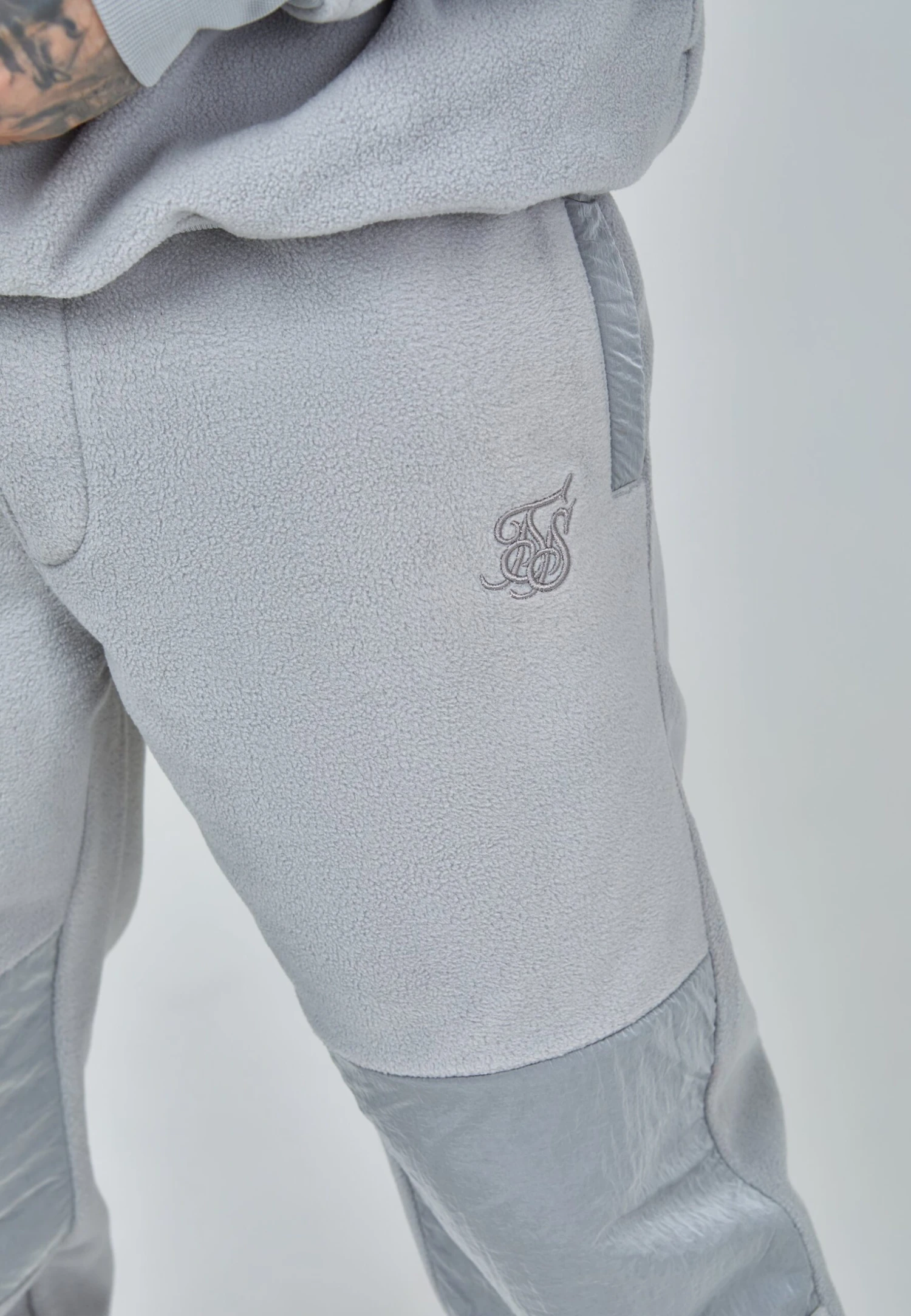SikSilk PanelledPantaloni SportiviGrey Uomo Pantaloni Sportivi E Joggers SIF22E0FY-C11 6 SikSilk PanelledPantaloni SportiviGrey Uomo Pantaloni Sportivi E Joggers SIF22E0FY-C11 - immagine 4