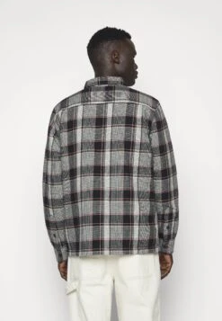 Volcom Sas - Camicia - Dirty White 14 Volcom Sas - Camicia - Dirty White -Negozio Di Abbigliamento Zalando 2e91b6fb607749d689a97fd36ac27a14