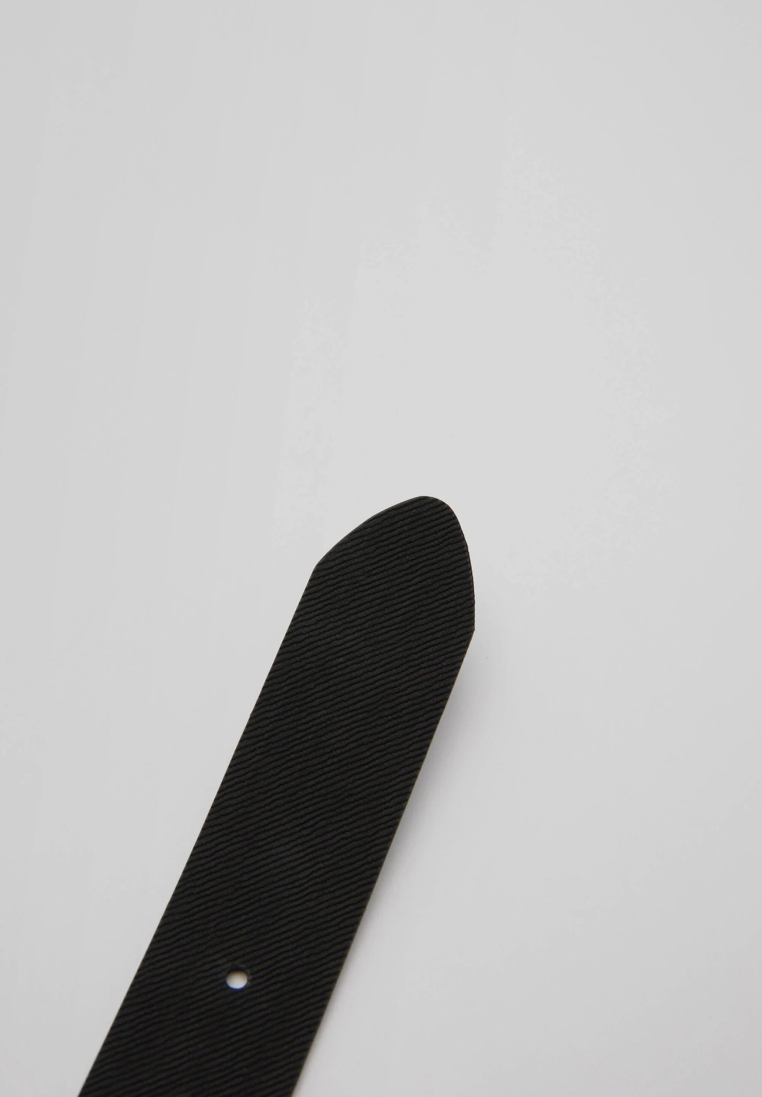 PULL & BEAR ReversibleCinturaBlack Uomo Cinture PUC52D052-Q11 6 PULL & BEAR ReversibleCinturaBlack Uomo Cinture PUC52D052-Q11 - immagine 4