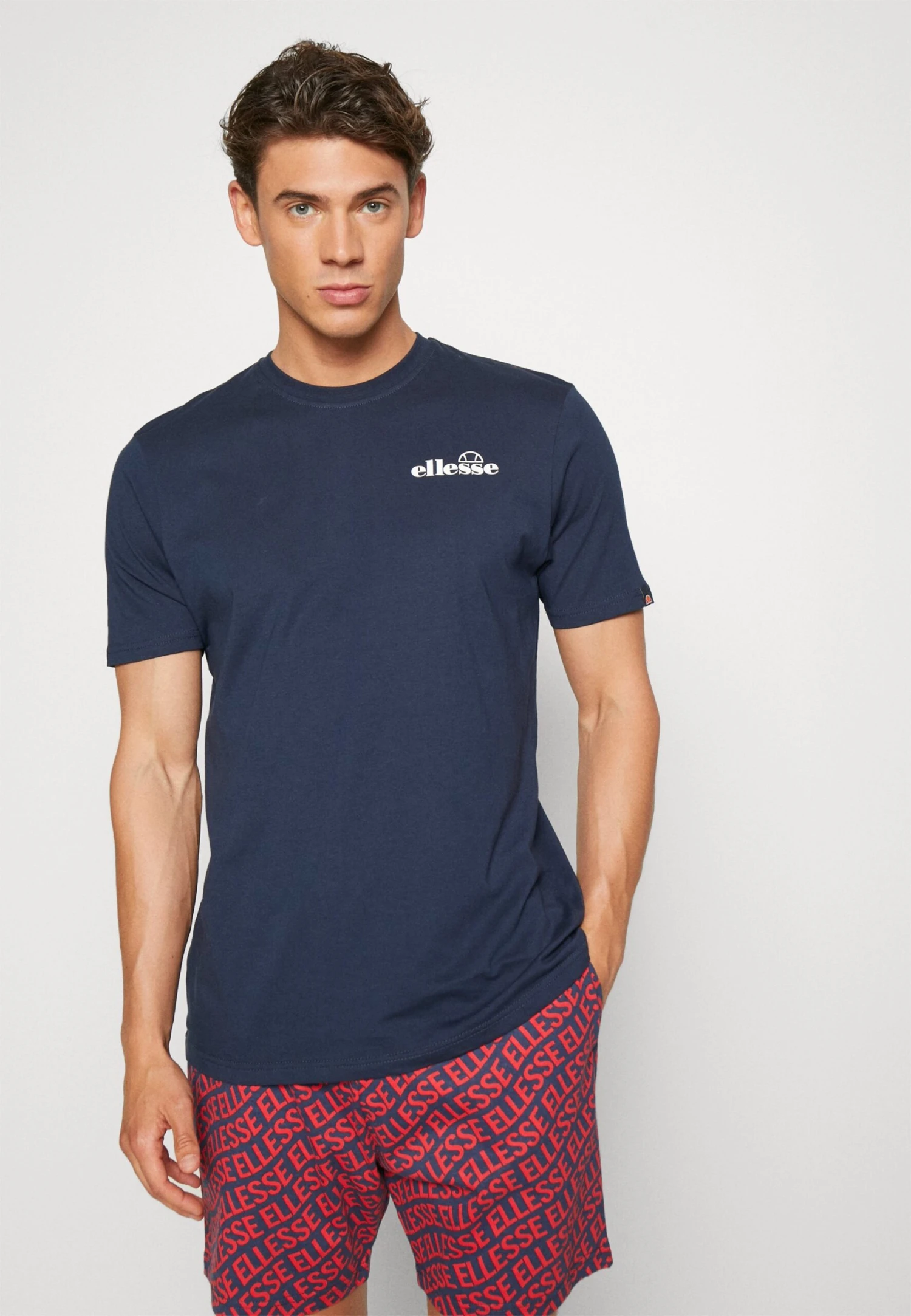 Ellesse FrezoliPigiamaNavy Uomo Per La Notte EL982M00J-K11 6 Ellesse FrezoliPigiamaNavy Uomo Per La Notte EL982M00J-K11 - immagine 4