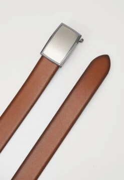 CinturaCognac Uomo Cinture LB852D04T-O11 6 CinturaCognac Uomo Cinture LB852D04T-O11 -Negozio Di Abbigliamento Zalando 377bf26d0bf24a4fa88b0417f1d9a995