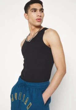 Jordan Pantaloni SportiviSky Blue Uomo Pantaloni Sportivi E Joggers JOC22F028-K11 16 Jordan Pantaloni SportiviSky Blue Uomo Pantaloni Sportivi E Joggers JOC22F028-K11 -Negozio Di Abbigliamento Zalando 42179a81a359485880a24d39a7a57617