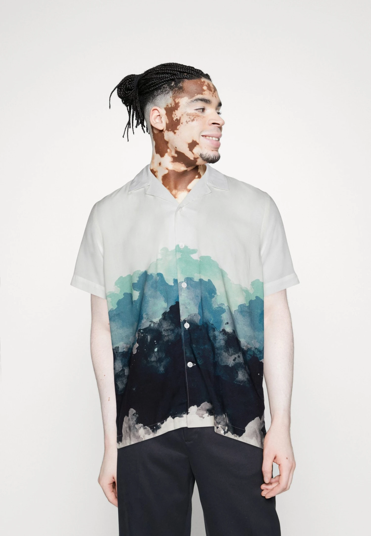 Lindbergh Resort CollarCamiciaBlue Uomo Camicie LG522D08M-K11 3 Lindbergh Resort CollarCamiciaBlue Uomo Camicie LG522D08M-K11