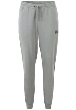 Fila Apparel Balbronn Pantaloni SportiviUltimate Gray Uomo Pantaloni Sportivi E Joggers 1FI22E049-C11 11 Fila Apparel Balbronn Pantaloni SportiviUltimate Gray Uomo Pantaloni Sportivi E Joggers 1FI22E049-C11 -Negozio Di Abbigliamento Zalando 472876c5dca44404854965deeca7143f