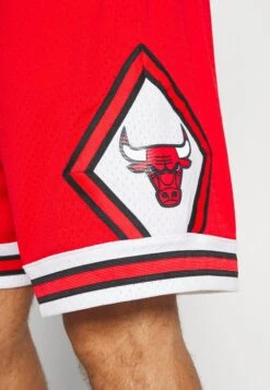 Mitchell & Ness Nba Chicago Bulls Swingman ShortPantaloncini SportiviRed Uomo Bermuda MN842E00K-G12 -Negozio Di Abbigliamento Zalando 478bc4edd738463d8de2dbb62d6e1369