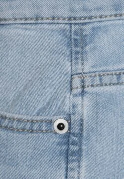 Only & Sons Onsply Life Fold UpShorts Di JeansLight Blue Denim Uomo Bermuda OS322F0DY-K11 12 Only & Sons Onsply Life Fold UpShorts Di JeansLight Blue Denim Uomo Bermuda OS322F0DY-K11 -Negozio Di Abbigliamento Zalando 4dd8e67764d74b069dbf764f35e02544