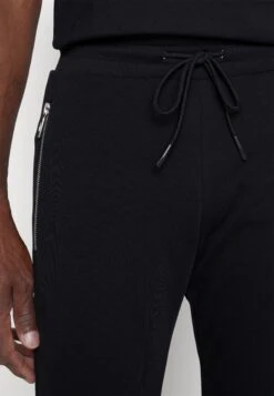 Antony Morato Fleece Slim Fit Blend With Rubber Injection LogoPantaloni SportiviBlack Uomo Pantaloni Sportivi E Joggers A1822E050-Q11 -Negozio Di Abbigliamento Zalando 572d284a1f3143b5b141b028cdff89e7
