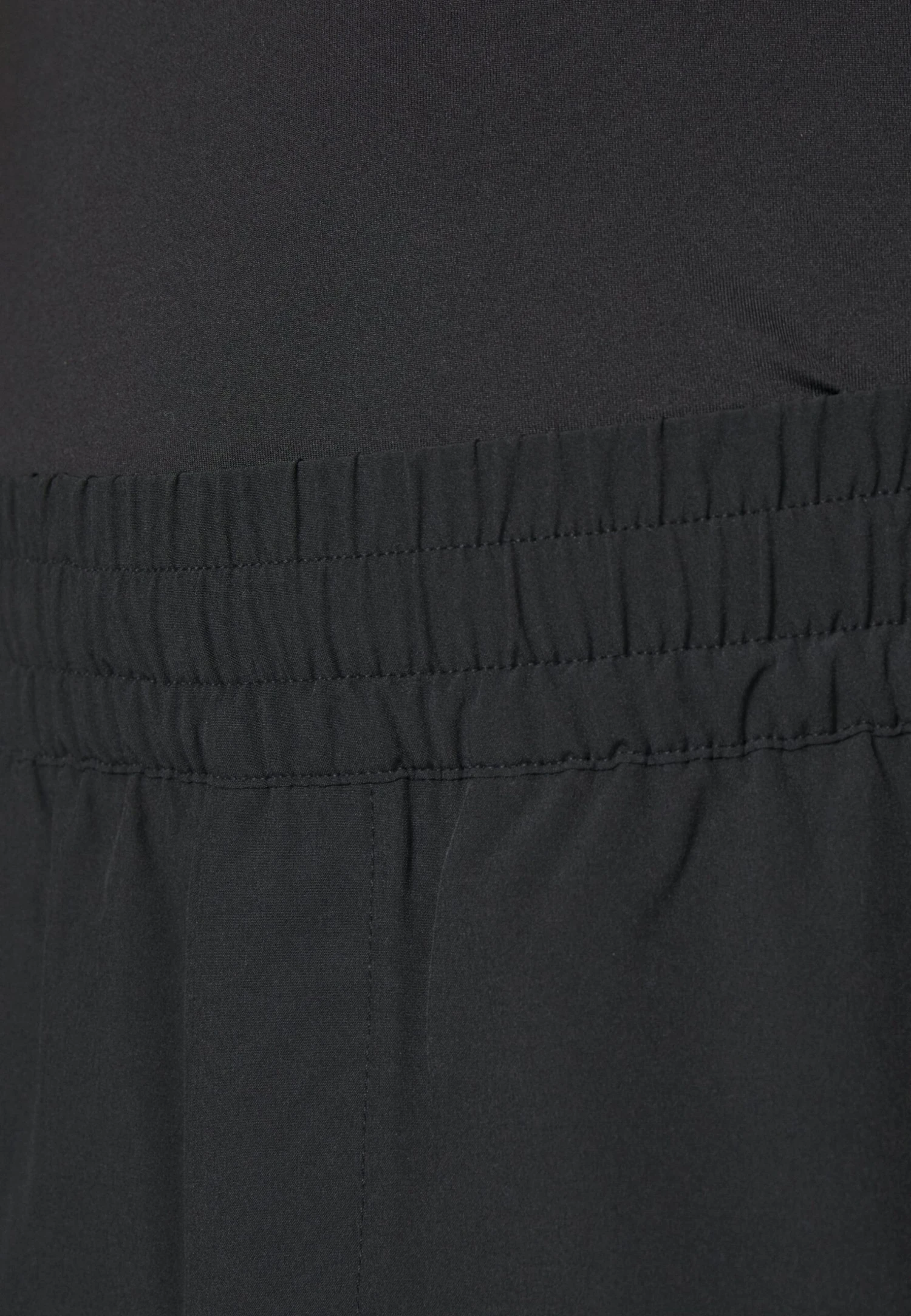 EA7 Emporio Armani Ventus TracksuitTutaGreen/Black Uomo Pantaloni Sportivi E Joggers EA742K010-M11 12 EA7 Emporio Armani Ventus TracksuitTutaGreen/Black Uomo Pantaloni Sportivi E Joggers EA742K010-M11 - immagine 10