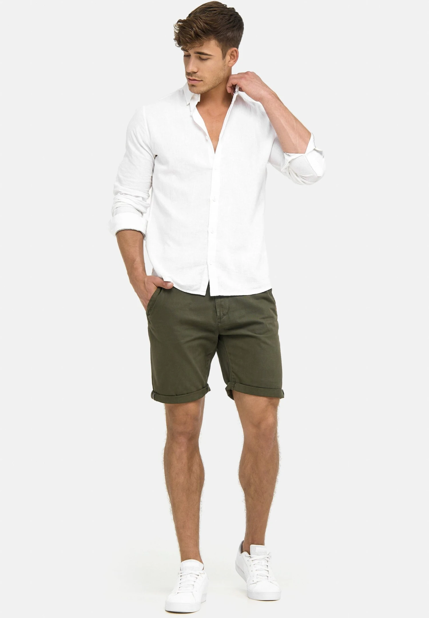 Indicode Jeans Casual Fit - Shorts - Grün Army 4 Indicode Jeans Casual Fit - Shorts - Grün Army - immagine 2
