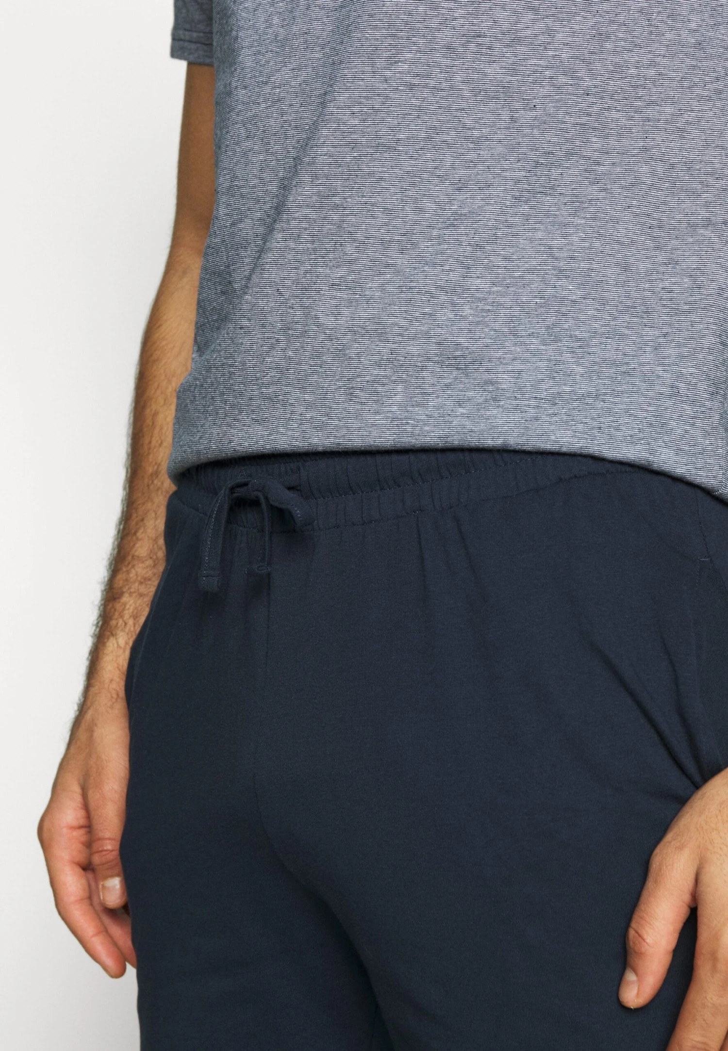 Pier One PigiamaDark Blue Uomo Per La Notte PI982M02S-K11 7 Pier One PigiamaDark Blue Uomo Per La Notte PI982M02S-K11 - immagine 5