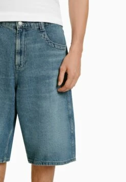 BERSHKA Baggy Bermuda- Shorts Di Jeans - Blue Grey 11 BERSHKA Baggy Bermuda- Shorts Di Jeans - Blue Grey -Negozio Di Abbigliamento Zalando 61a0f924a7684ac798ea2d5deb5d60bb