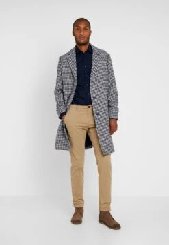 Seidensticker CamiciaDark Blue Uomo Camicie 3SE22D2IF-K12 -Negozio Di Abbigliamento Zalando 63b4c8bcf3cc491287637a49d7ee02fb