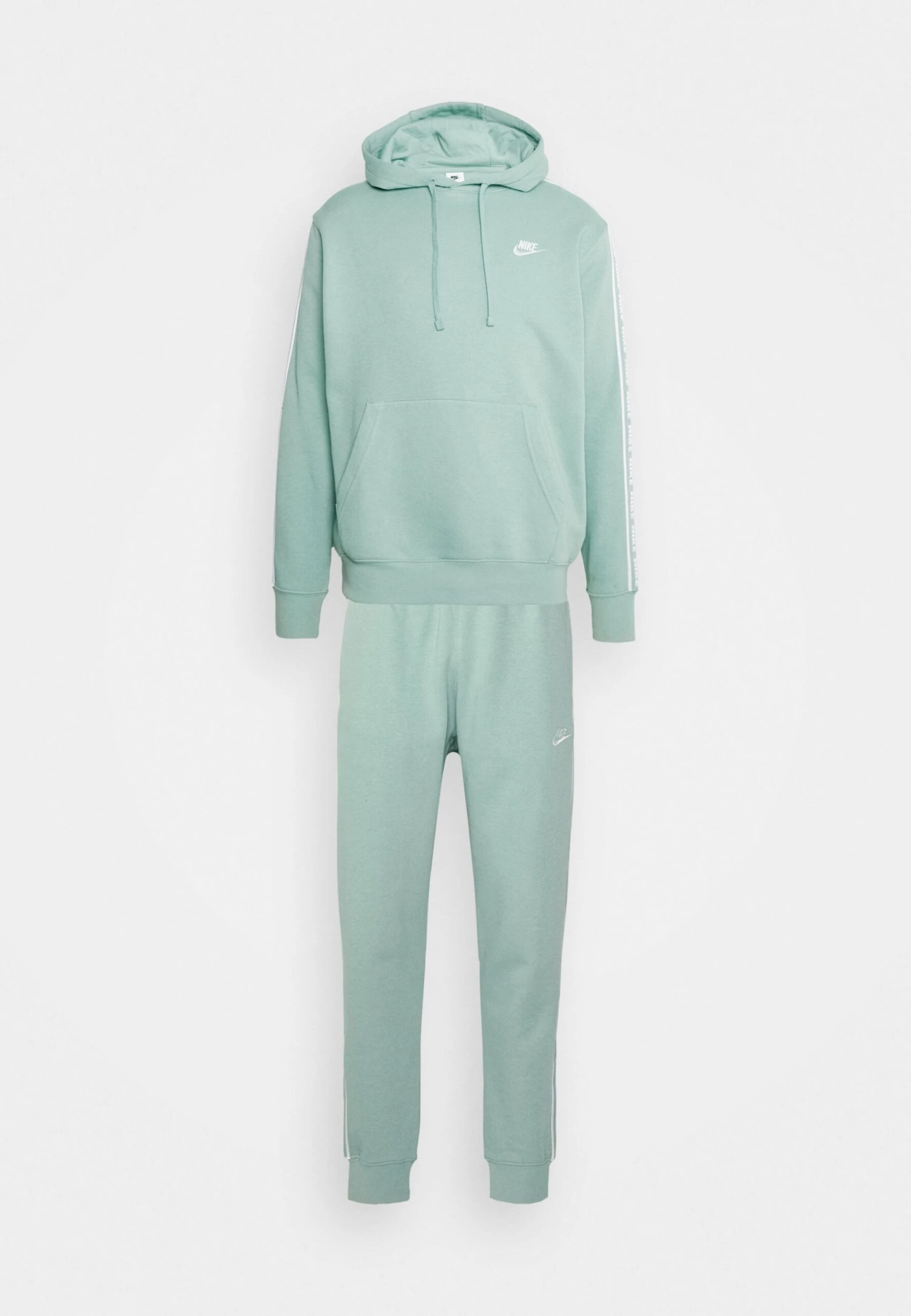 Nike Sportswear Club SuitTutaMineral/White Uomo Pantaloni Sportivi E Joggers NI122S0P8-M11 9 Nike Sportswear Club SuitTutaMineral/White Uomo Pantaloni Sportivi E Joggers NI122S0P8-M11 - immagine 7