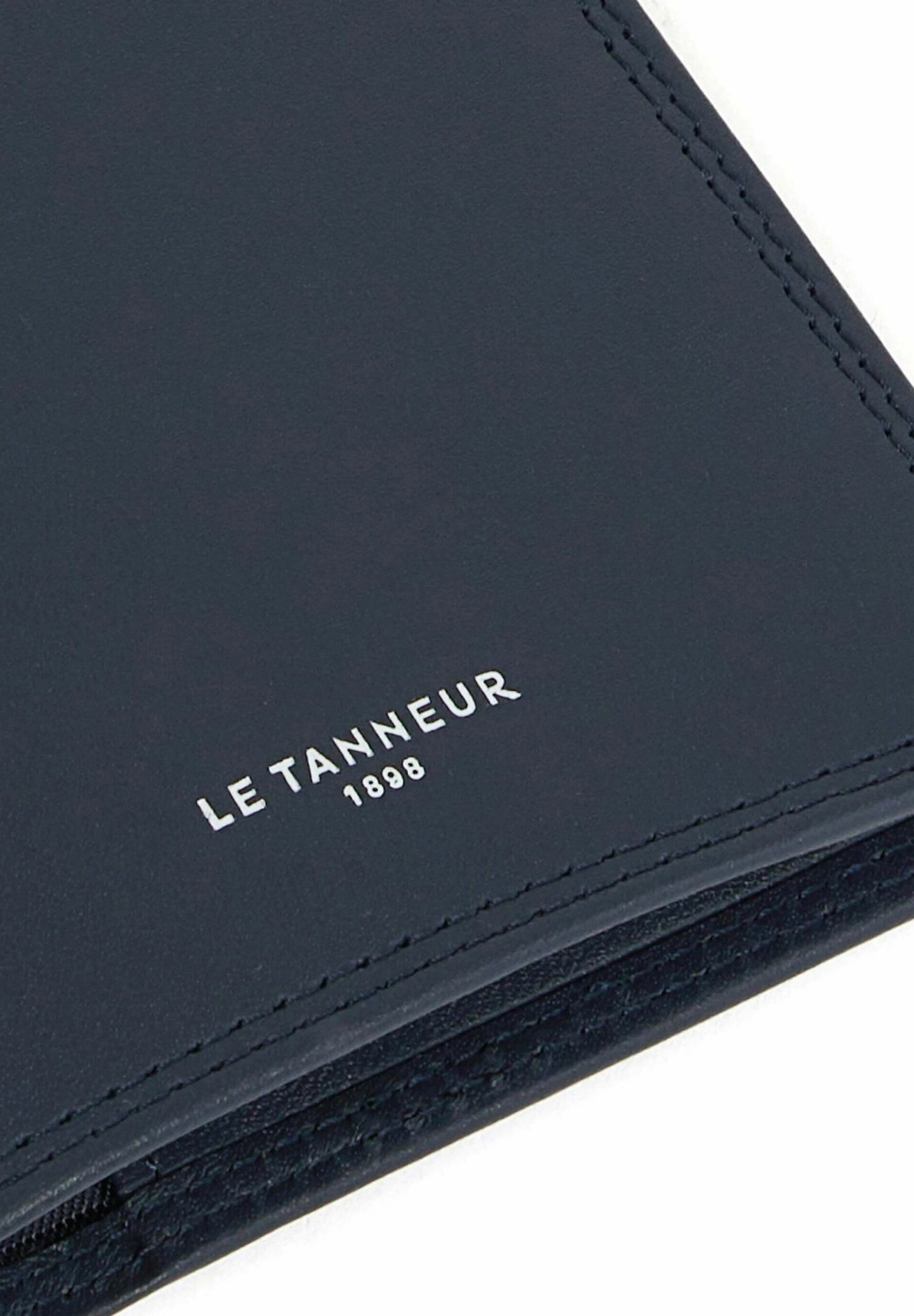 Le Tanneur Martin Custodia Per PassaportoBleu Rouge Blanc Uomo Portafogli E Custodie L0C52F03U-K11 5 Le Tanneur Martin Custodia Per PassaportoBleu Rouge Blanc Uomo Portafogli E Custodie L0C52F03U-K11 - immagine 3