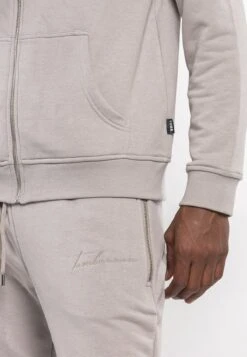 SetTutaAshcolor Uomo Pantaloni Sportivi E Joggers T0Y22E00Y-C12 -Negozio Di Abbigliamento Zalando 6f8ecb2251bf45ed9278f20be3efcbfb