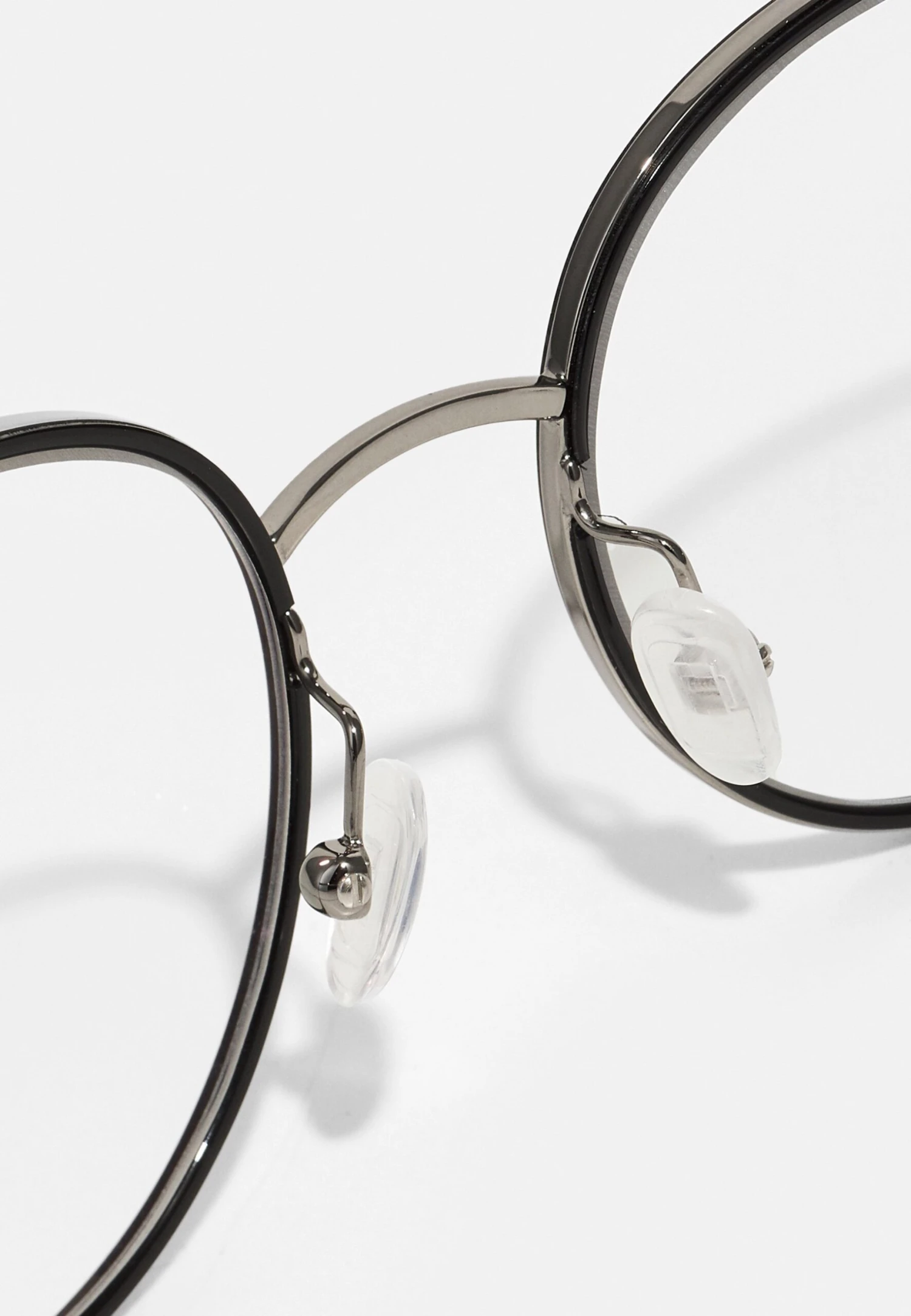 Calvin Klein Blue Light GlassesOcchiali Anti Luce BluGunmetal Uomo Occhiali Per Luce Blu 6CA52K012-C11 6 Calvin Klein Blue Light GlassesOcchiali Anti Luce BluGunmetal Uomo Occhiali Per Luce Blu 6CA52K012-C11 - immagine 4