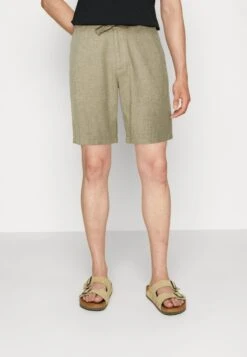 Selected Homme Slhregular Brody NoosShortsOlive Branch/Oatmeal Uomo Bermuda SE622F0G3-N11