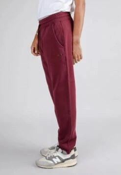 Brava Fabrics CopperPantaloni SportiviBordeaux Uomo Pantaloni Sportivi E Joggers B1T22E011-G11 9 Brava Fabrics CopperPantaloni SportiviBordeaux Uomo Pantaloni Sportivi E Joggers B1T22E011-G11 -Negozio Di Abbigliamento Zalando 71bfacf2e0fc4f32877d5aa14cb1b995