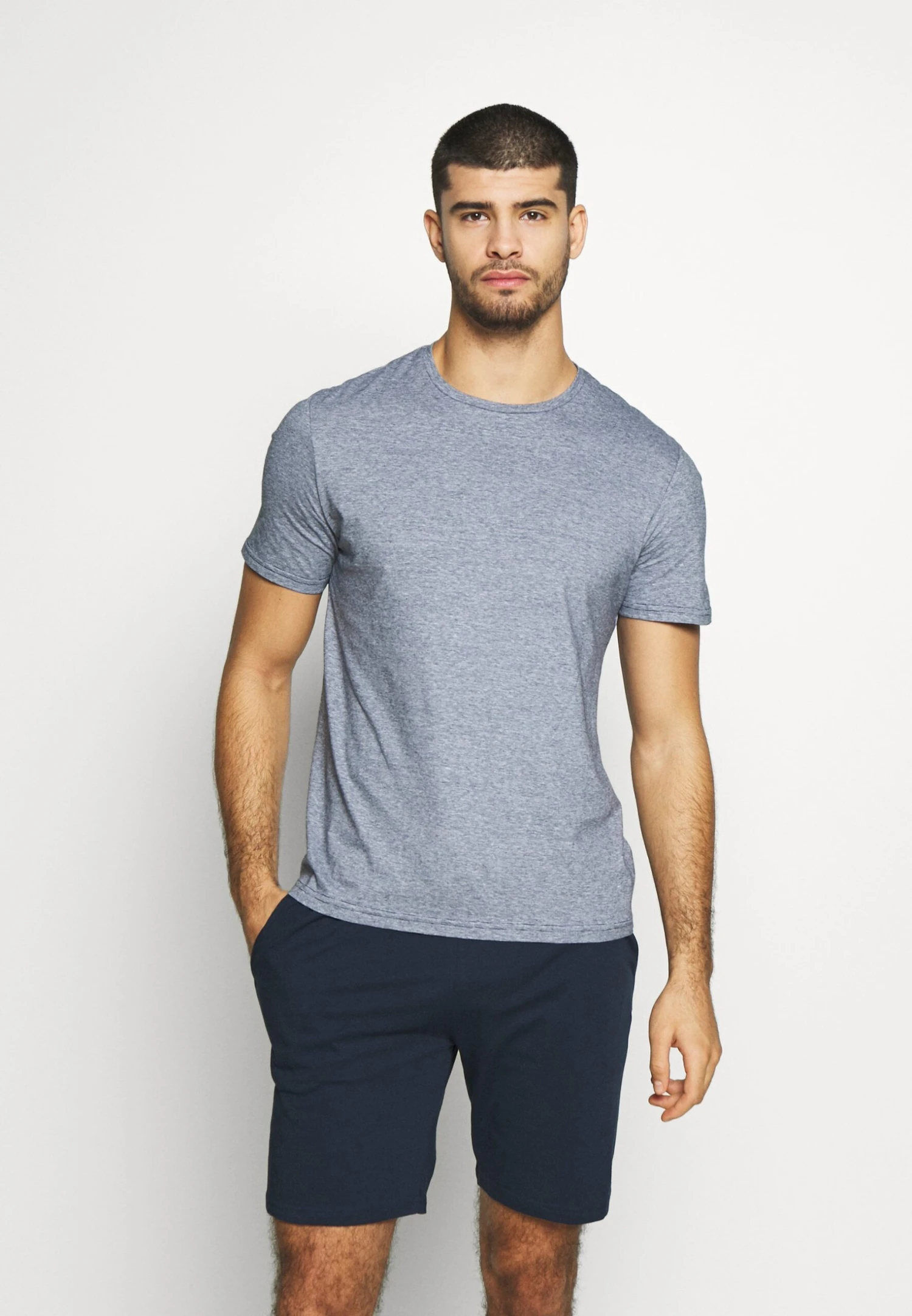 Pier One PigiamaDark Blue Uomo Per La Notte PI982M02S-K11 3 Pier One PigiamaDark Blue Uomo Per La Notte PI982M02S-K11