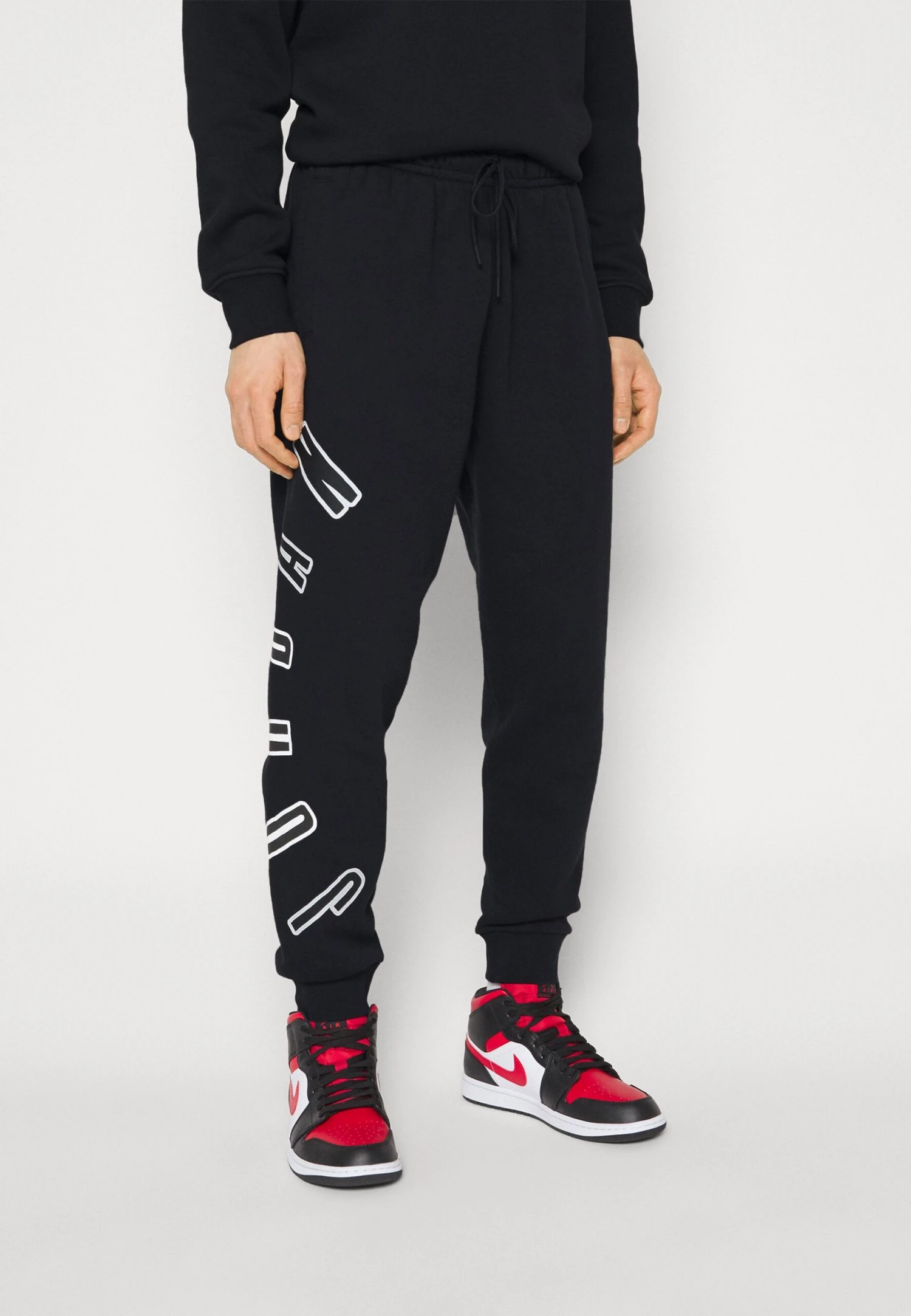 Jordan Pantaloni SportiviBlack Uomo Pantaloni Sportivi E Joggers JOC22E03D-Q11 5 Jordan Pantaloni SportiviBlack Uomo Pantaloni Sportivi E Joggers JOC22E03D-Q11 - immagine 3