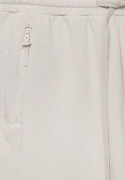 PULL & BEAR Bermuda Jogging - Shorts - Sand 14 PULL & BEAR Bermuda Jogging - Shorts - Sand -Negozio Di Abbigliamento Zalando 78614384452e4b61b8dcaac907220248