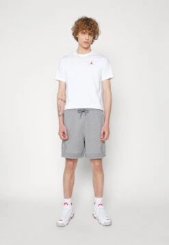 Jordan Pantaloni SportiviCarbon Heather/Black Uomo Pantaloni Sportivi E Joggers JOC22F027-C11 16 Jordan Pantaloni SportiviCarbon Heather/Black Uomo Pantaloni Sportivi E Joggers JOC22F027-C11 -Negozio Di Abbigliamento Zalando 78e7d9807b114ccd87227bc1e683d605