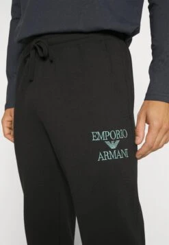 Emporio Armani TrousersPantaloni Del PigiamaNero Uomo Per La Notte EA882L00M-Q11 -Negozio Di Abbigliamento Zalando 7b12b45acbbd445e97071009d4186089