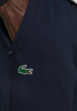 Lacoste Sport JogpantPantaloni SportiviNavy Blau Uomo Pantaloni Sportivi E Joggers L0642E02S-K11 11 Lacoste Sport JogpantPantaloni SportiviNavy Blau Uomo Pantaloni Sportivi E Joggers L0642E02S-K11 -Negozio Di Abbigliamento Zalando 7edb6a3b7030417c97e6b14802b29326