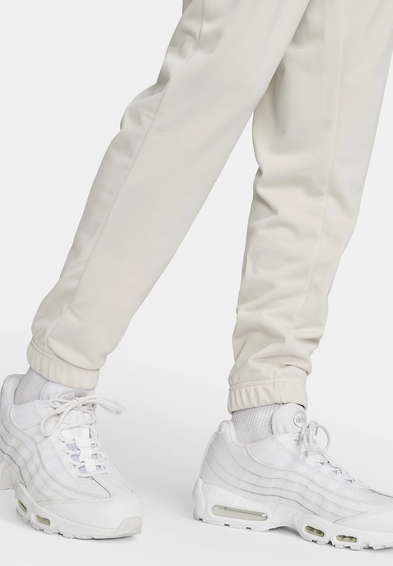Nike Sportswear M Nk Club Pk Trk BasicTutaLight Orewood Brown White Uomo Pantaloni Sportivi E Joggers NI122T083-O11 7 Nike Sportswear M Nk Club Pk Trk BasicTutaLight Orewood Brown White Uomo Pantaloni Sportivi E Joggers NI122T083-O11 - immagine 5