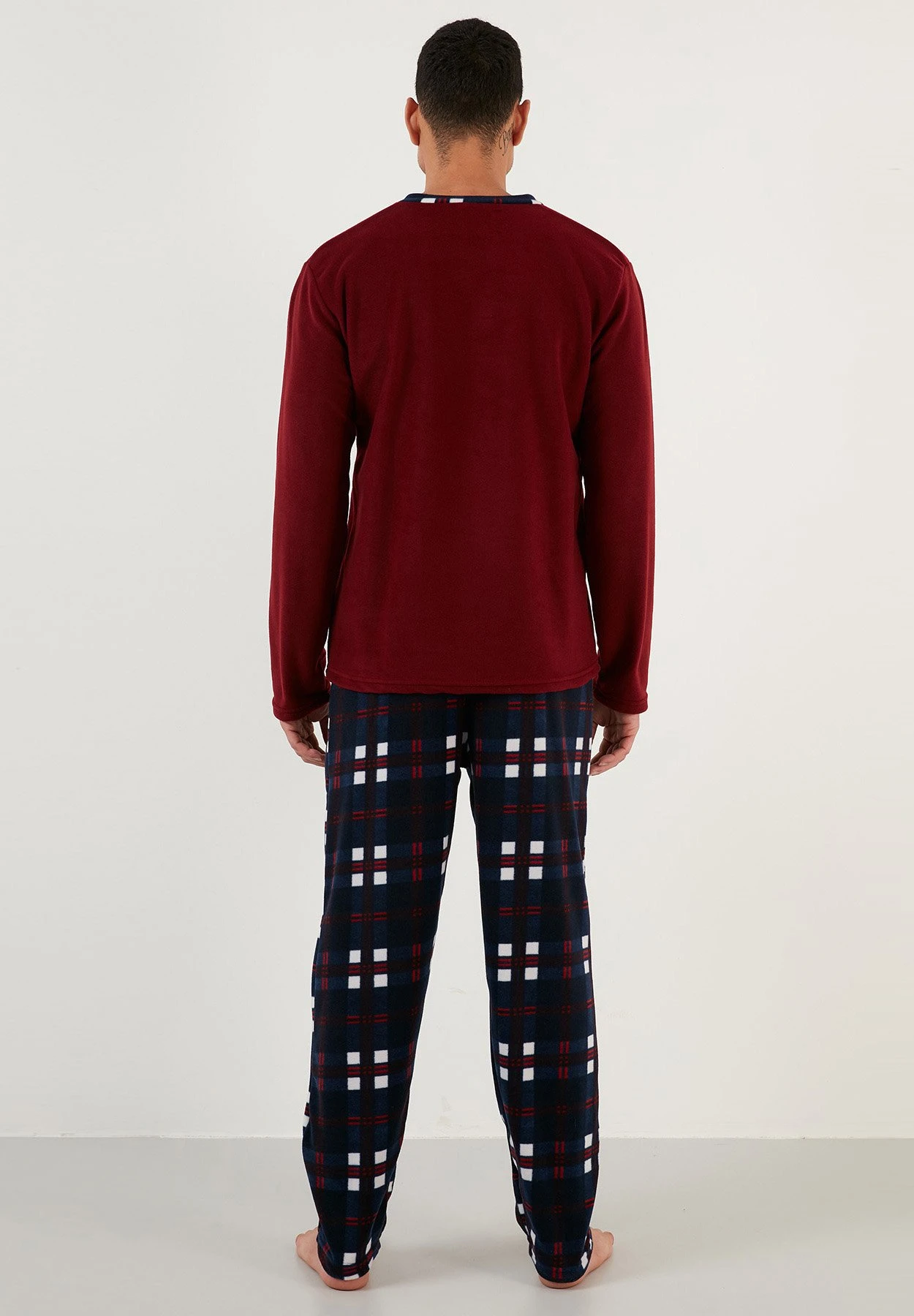 Set Regular FitPigiamaBordeaux Uomo Per La Notte BUS82M000-G11 6 Set Regular FitPigiamaBordeaux Uomo Per La Notte BUS82M000-G11 - immagine 4