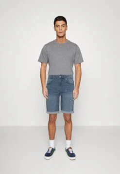 Only & Sons OnsplyjoggShorts Di JeansLight Blue Denim Uomo Bermuda OS322F0DX-K11 9 Only & Sons OnsplyjoggShorts Di JeansLight Blue Denim Uomo Bermuda OS322F0DX-K11 -Negozio Di Abbigliamento Zalando 893cb46dce914df5a48a5babc7b92dda