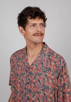 Brava Fabrics Asis Passerine Aloha CamiciaOrange Uomo Camicie B1T22D050-H11 11 Brava Fabrics Asis Passerine Aloha CamiciaOrange Uomo Camicie B1T22D050-H11 -Negozio Di Abbigliamento Zalando 89a522d6d19141bc8f3bcc582c95efca