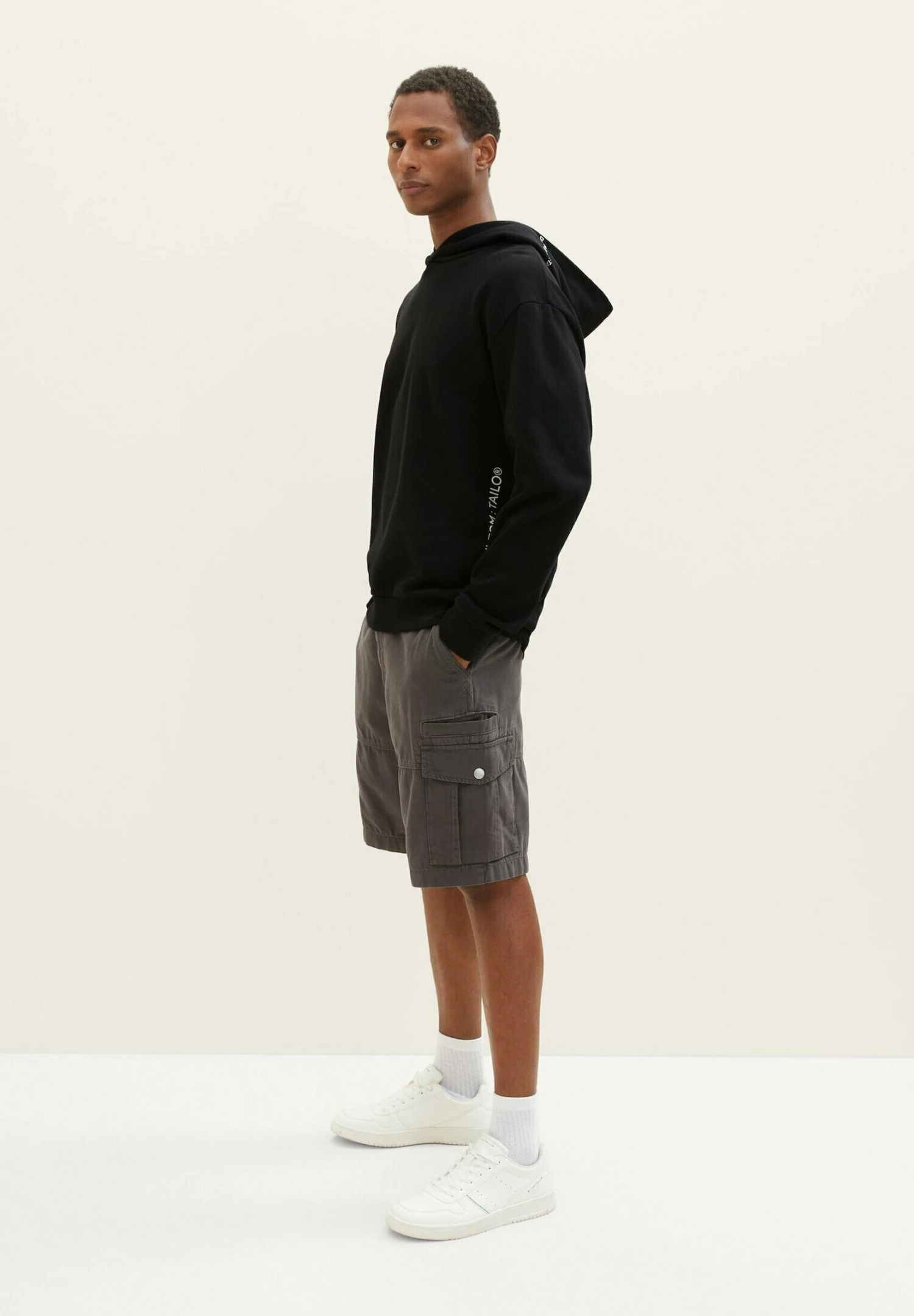 Tom Tailor Shorts - Tarmac Grey 6 Tom Tailor Shorts - Tarmac Grey - immagine 4
